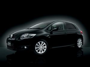 Toyota Auris S Package TUMI Version 2007 года